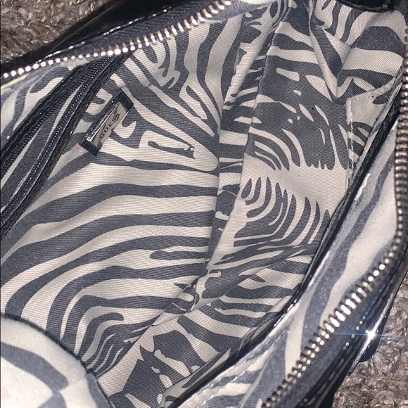 Guess Shoulder Bag - Picture 3 of 5